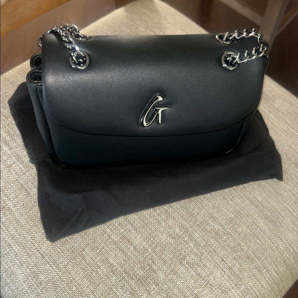 Elegant Black Mini Bag with Chain Accent